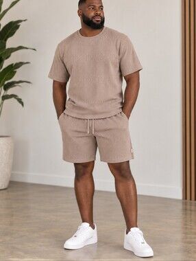 Riot Empire Men’s XL 2-Piece Textured Short Set NWT